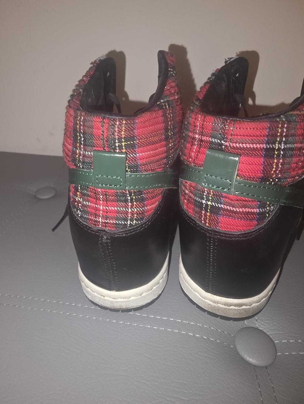 Nike London Dunk Red Plaid Wedge Sneaker with Green Swoosh - Picture 5 of 7